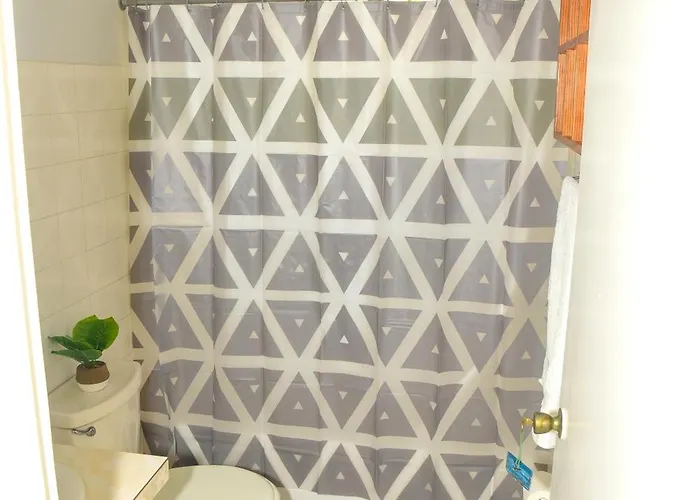 Apartment Comfy Seaview 2 Bedroom Apartment, Montego Bay, Ac, *